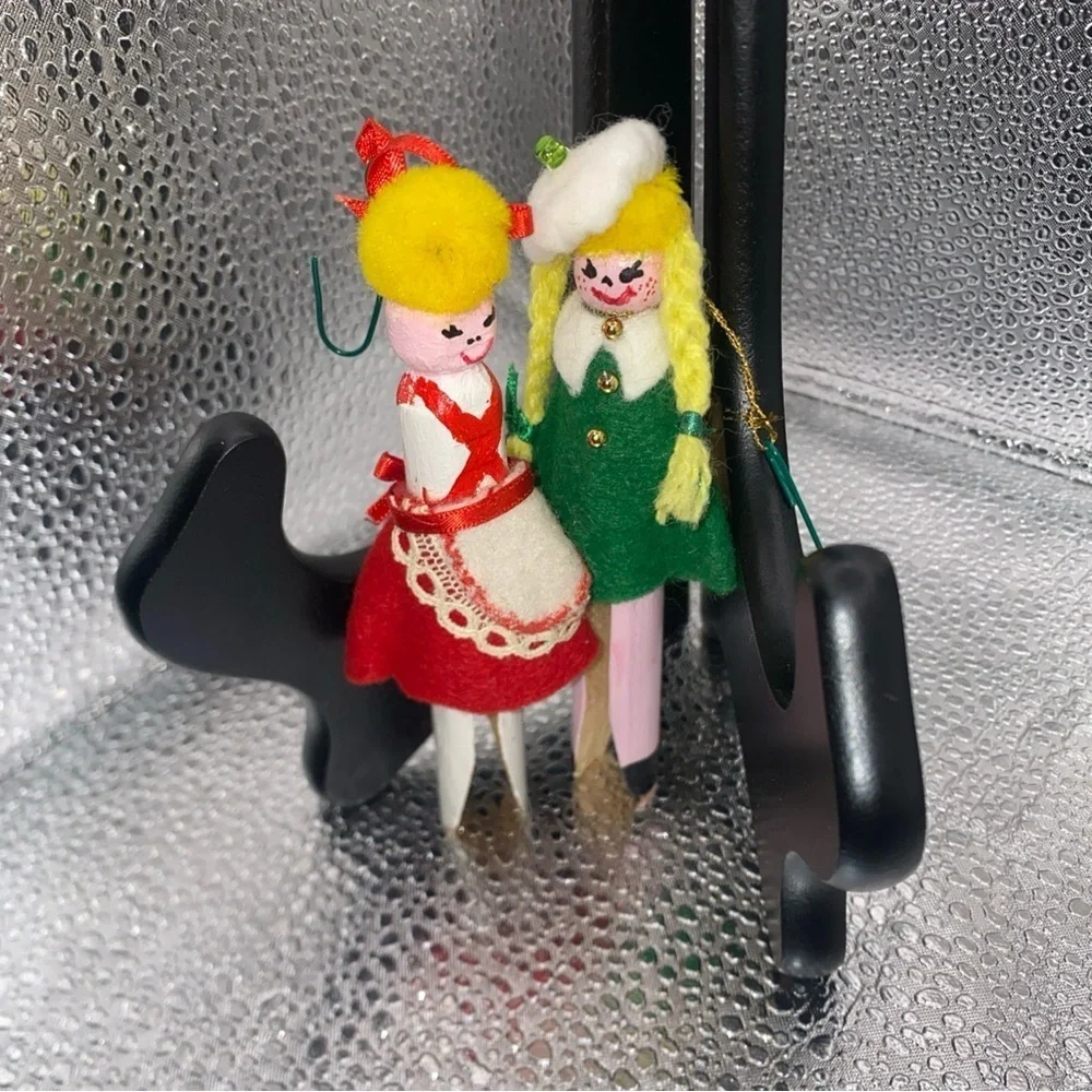 SET of 2 Clothespin Girls MCM Christmas Ornaments Handmade Folkart Felt‎ Pom Pom